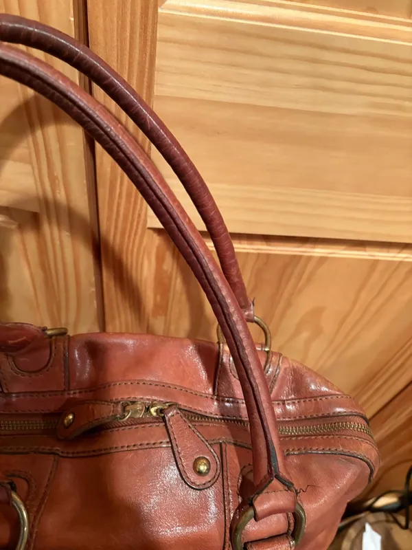 Banana Republic leather bowling-style bag or satchel - Image 12