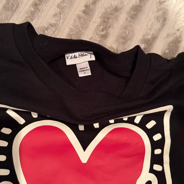Keith Haring Heart Graphic Sweatshirt and Joggers Loungewear Set Black Small - Image 10