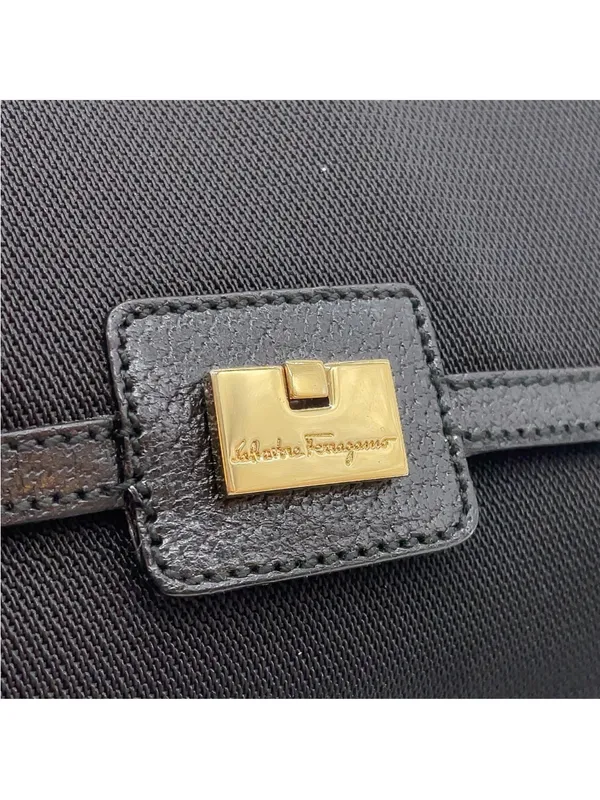 Salvatore Ferragamo Black nylon/leather Shoulder Bag with Gold Hardware - Image 7