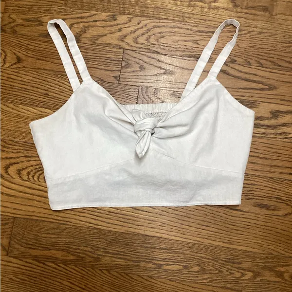 Universal Threads Linen Blend smocked cropped top White Size Large - Image 2