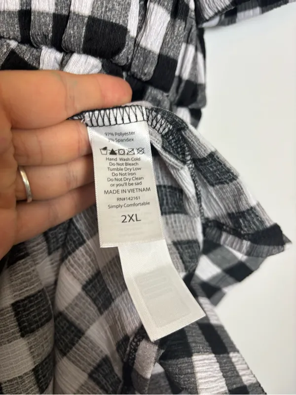 LuLaRoe Black and White Gingham Smocked Alina Nap Midi Dress - Image 8