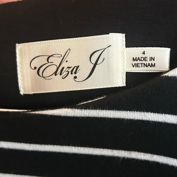 ELIZA J Black & White Striped Short Sleeve Back Zip Jersey Dress Size 4 - Image 2