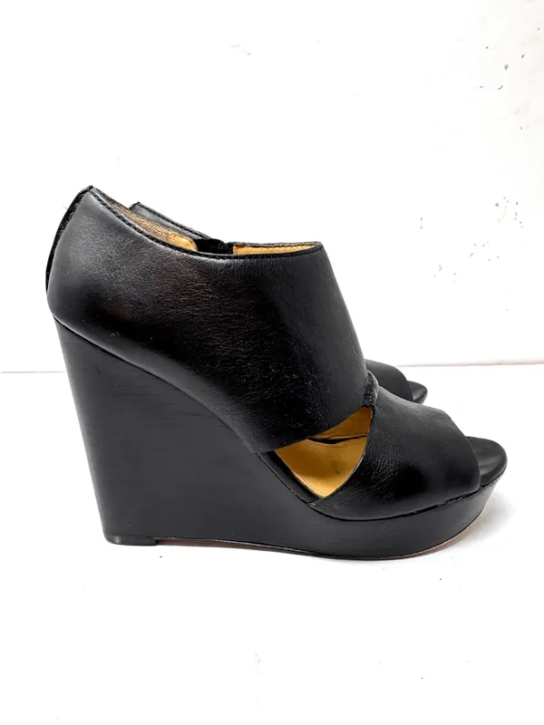 COACH black leather peep toe wedge shoes, size 8.5B - Image 6