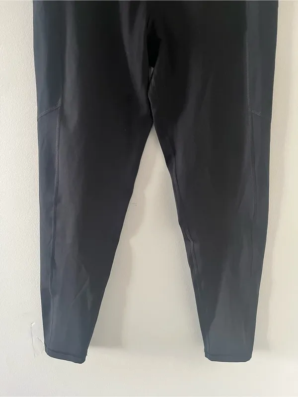 American Eagle The Everything Pocket Leggings Black Large High Rise 7/8 Length - Image 3