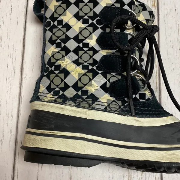 PAC Graphic Blue Waterproof Rubber Winter Boot Women's 5 - Image 10