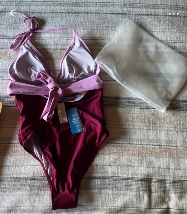 Cupshe Swimsuit One-Piece - Image 2