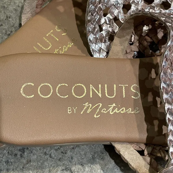 Coconuts By Matisse Island Gold Woven Leather Every Sandal Mule Shoe Womens 6M - Image 3