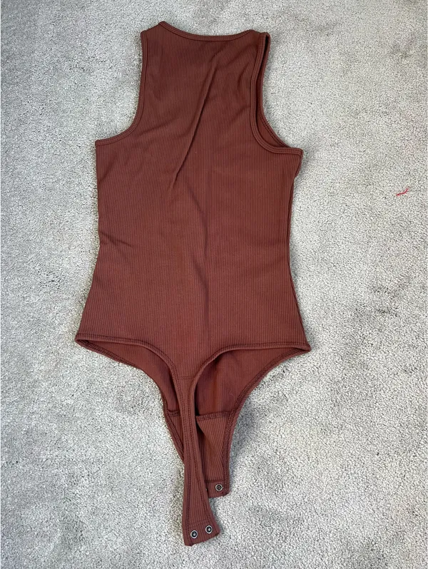 Abercrombie and fitch ribbed racer back bodysuit - Image 3