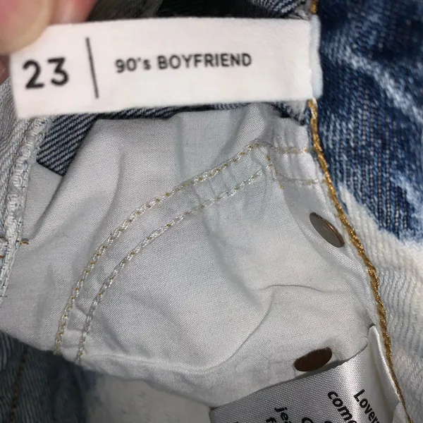 Pac Sun 90s boyfriend high rise straight leg bleached jeans sz 23 - Image 8
