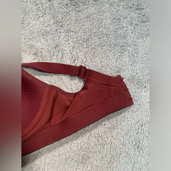 Lululemon sports bra red - Image 15