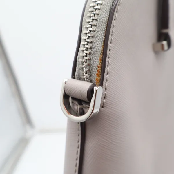 Kate Spade Satchel Womens Medium Larchmont Avenue Dome Gray Leather Crossbody - Image 5