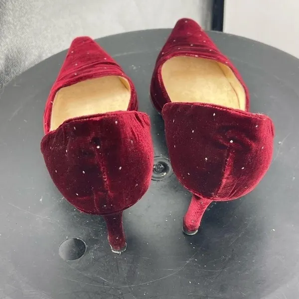 Pancaldi 1888 burgundy‎ velvet pumps size 5 1/2 - Image 3