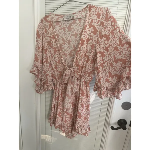 Hello Molly Blush Pink Floral Front Tie Flutter Ruffle‎ Romper Size S - Image 3