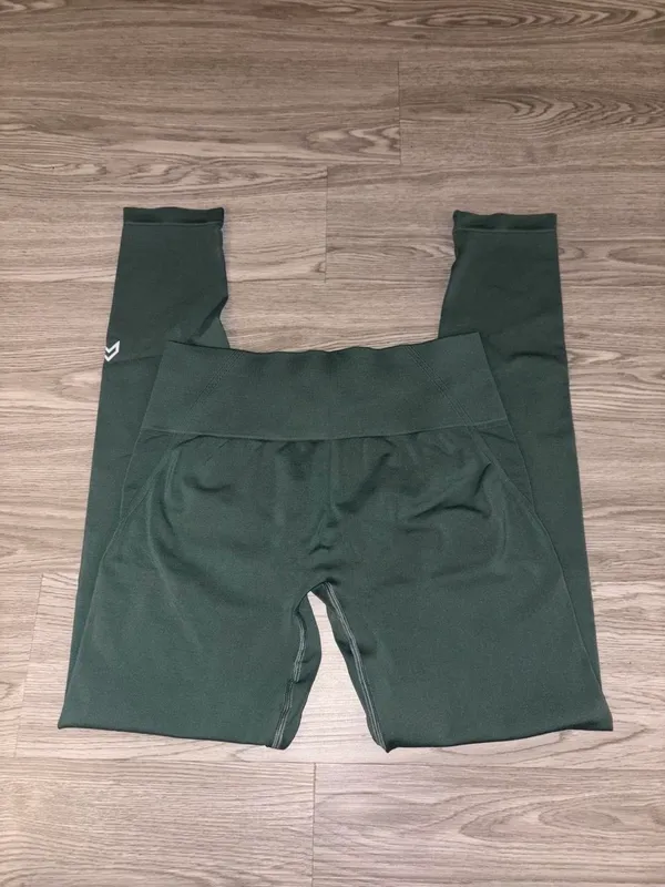 Oner Active “Forest Green” Effortless Seamless Leggings - Image 3