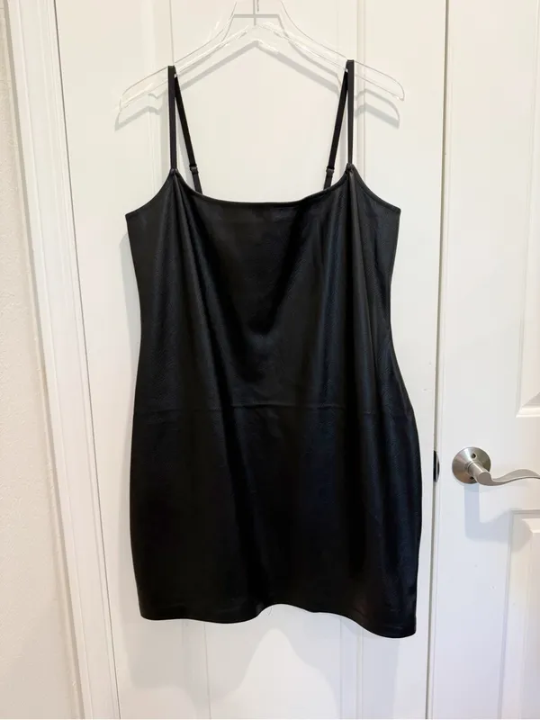 GOOD AMERICAN Faux Leather Cami Mini Dress in Black‎ size 2XL - Image 4