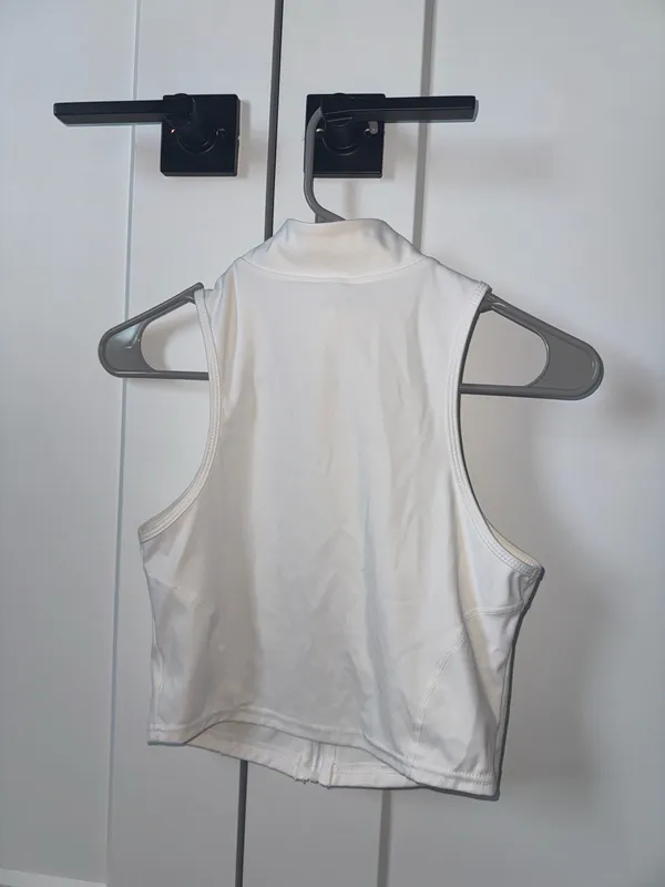 White spandex golf shirt Size M - Image 2