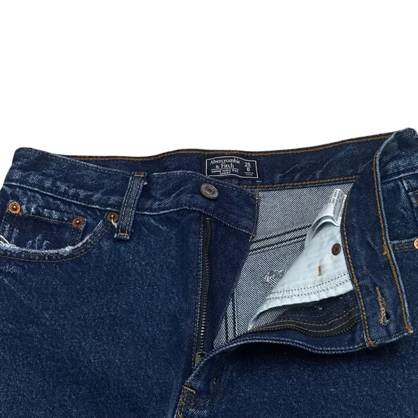 Abercrombie & Fitch Women's Annie High Rise Blue Denim Size 25/2 2.5" Distressed - Image 2