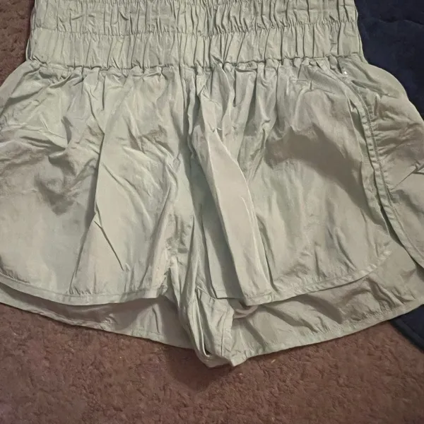 Free‎ people movement green shorts L - Image 5