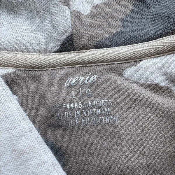 Aerie Camouflage Hoodie - Gray and White - Image 3