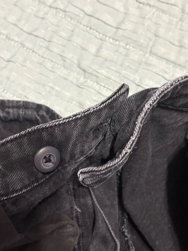 American Eagle Jean Shorts - Image 4