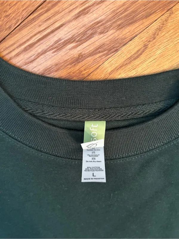Clark 'It's a Beaut' Dark Green Crewneck Christmas Sweatshirt Large - Image 3