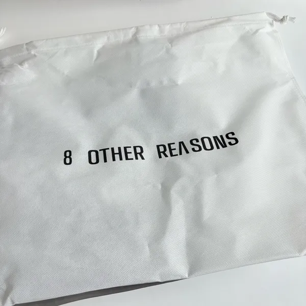8 OTHER REASONS Betsy Slouch Tote - Image 8