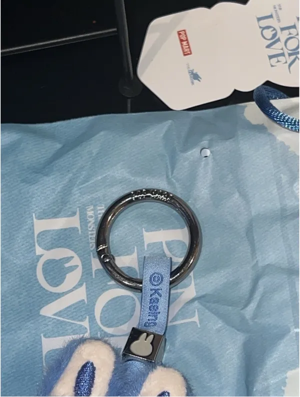 Labubu Pin For Love “Letter O” POP MART new - Image 6
