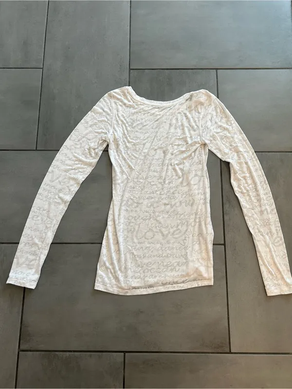 Lululemon Daily Practice Long Sleeve Love Manifesto Burnout Top | White - Image 3