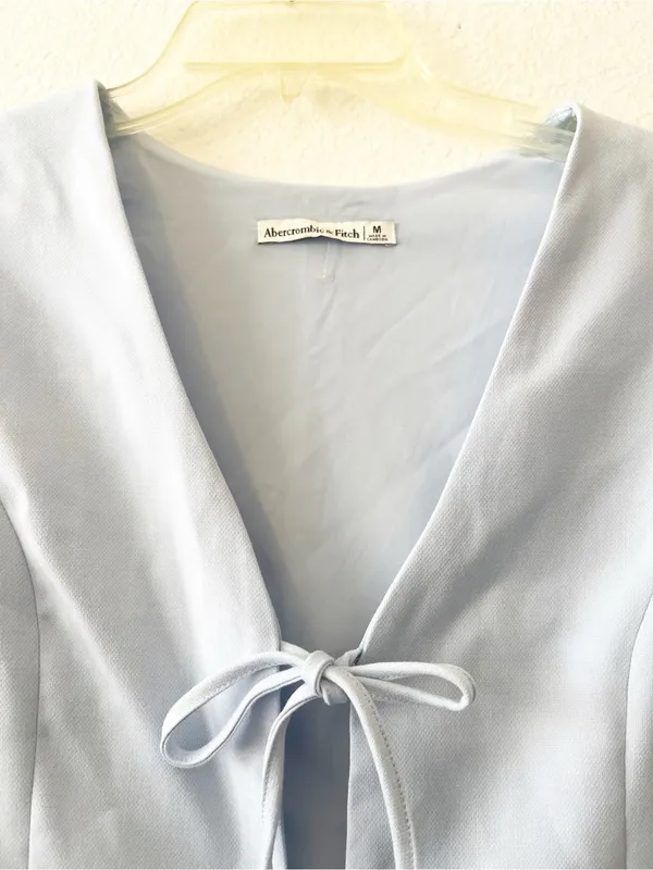 Abercrombie‎ & Fitch Baby Blue Bow Vest Medium - Image 3