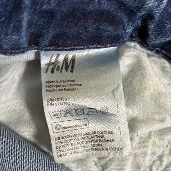 H&M Womens Ultra High Waist Mom Jeans Medium Wash Blue Button Fly Size 12 - Image 4
