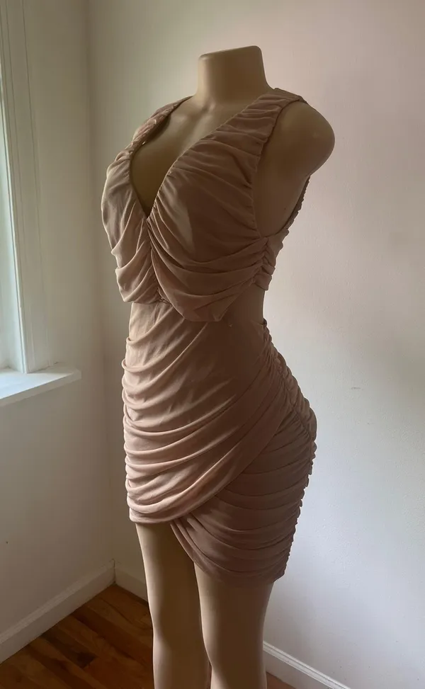 Dress Gold Size XL - Image 2