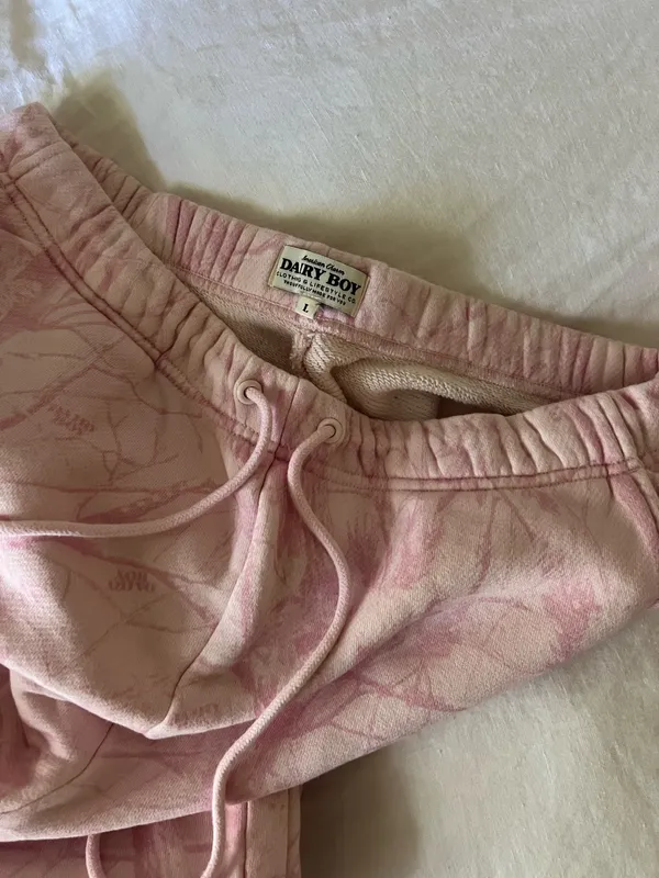 The iconic DAIRY BOY pink bubble gum sweats - Image 2