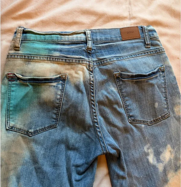 BDG Jeans Mid-Rise Slim Straight - Image 2