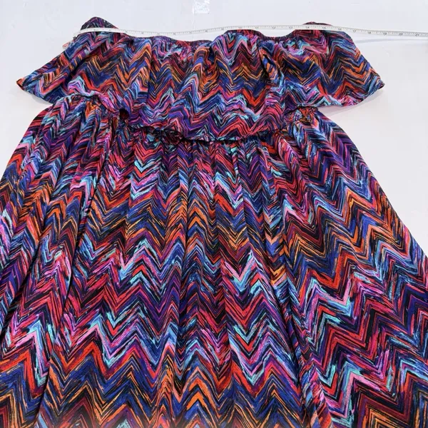 Torrid Colorful Chevron Smocked Strapless‎ Off Shoulder Maxi Dress Size 1X - Image 9