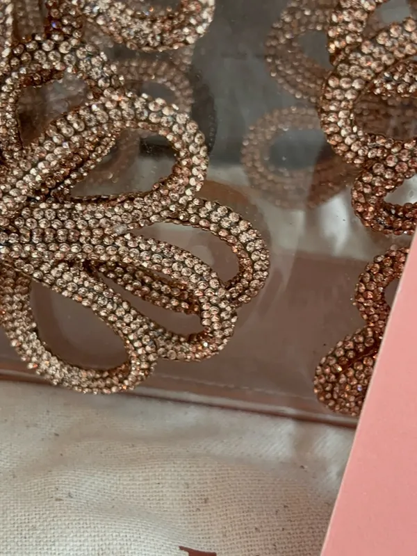 NWT cult gaia clear mini tote with rose gold beaded floral accents - Image 13