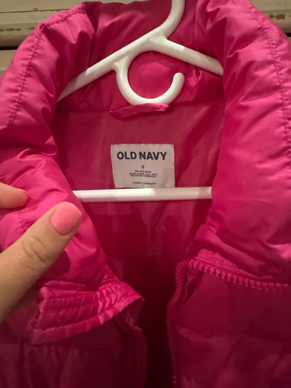 Pink Old Navy Puffer Vest - Image 2