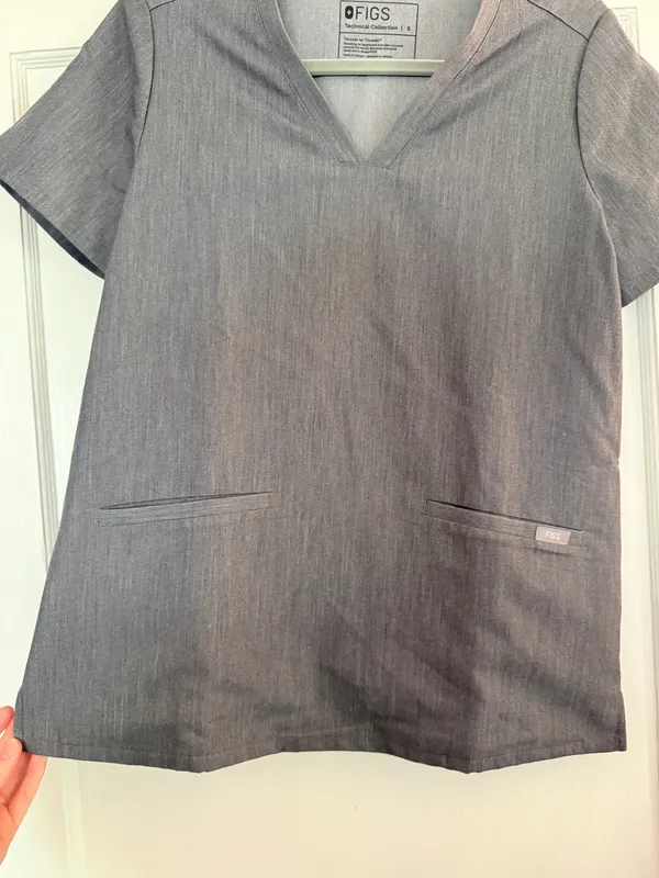 FIGS Scrub Top - Image 3