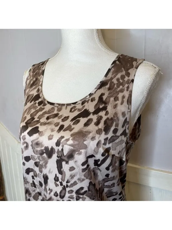 Ann Taylor Loft blouse leopard print - Image 4
