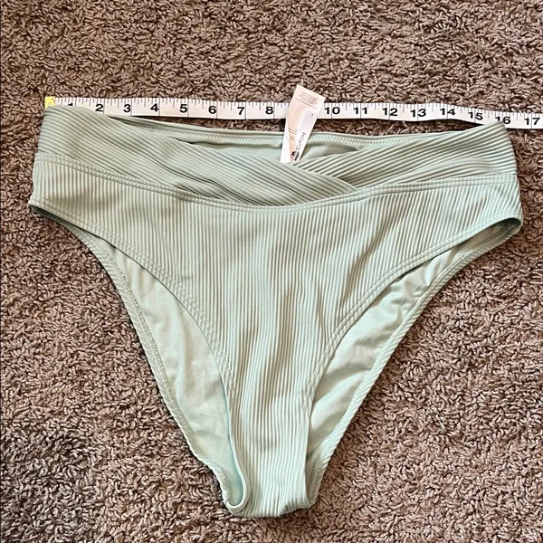 Cupshe Mint Green Ribbed Underwire Bikini Set - Image 4