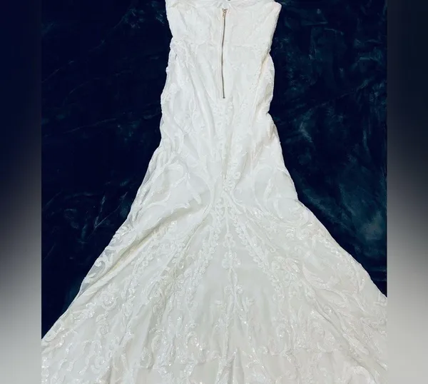 Gorgeous White Strapless Sequin Gown - Image 9