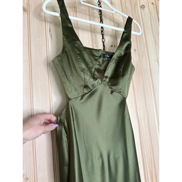 NWT Lulus Unmatched Elegance Olive Satin Sleeveless Midi Dress Cocktail Party S - Image 4