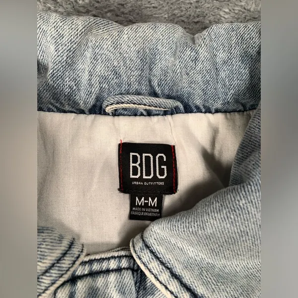 Urban outfitters BDG Light Blue Denim Jacket medium - Image 2