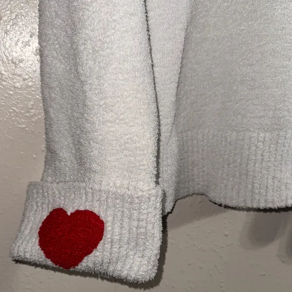 Cozy Sweater with Red Heart Accents - Image 5
