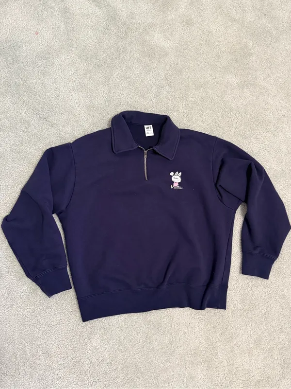 Uniqlo POP MART Labubu Half Zip Sweatshirt size L Navy - Image 3