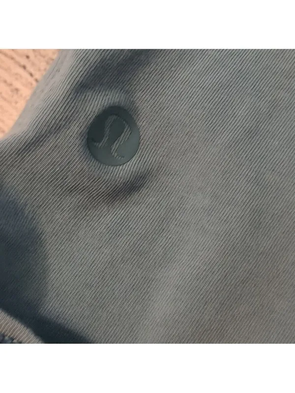Lululemon time to restore tank size 10? - Image 3