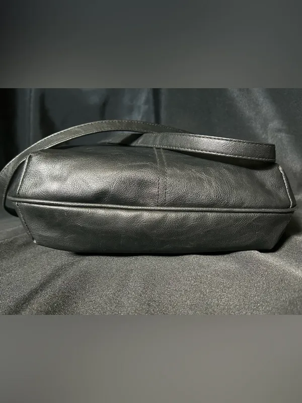 Rosetti Black Leather Shoulder Bag with Gold Hardware - Image 6