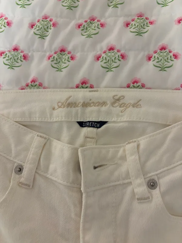 American Eagle White Jeans Skinny Stretch 0 - Image 2