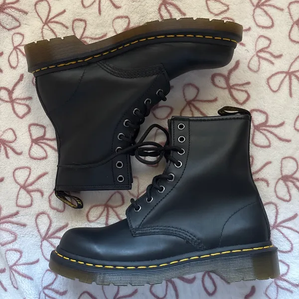 Lace-Up High-Top Boots Dr. Martens Black Combat - Image 2