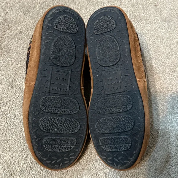 Acorn Brown Owl Slipper Boots Size 6.5 - Image 4