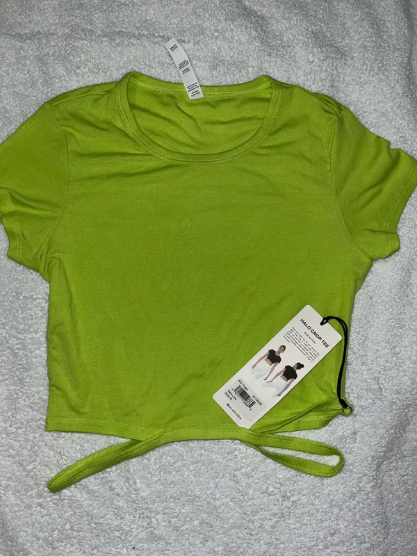 Alo Yoga Cropped Tee - Image 3